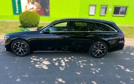 Mercedes-Benz E-Класс, 2025 год, 6 200 000 рублей, 8 фотография