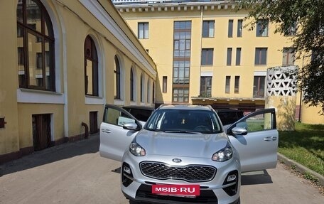 KIA Sportage IV рестайлинг, 2019 год, 2 090 000 рублей, 6 фотография