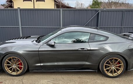 Ford Mustang VI рестайлинг, 2019 год, 3 600 000 рублей, 9 фотография