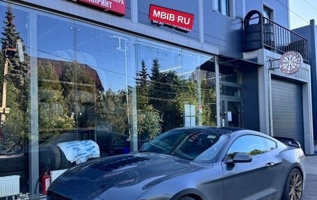 Ford Mustang VI рестайлинг, 2019 год, 3 600 000 рублей, 5 фотография