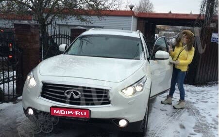 Infiniti FX II, 2010 год, 1 495 000 рублей, 1 фотография