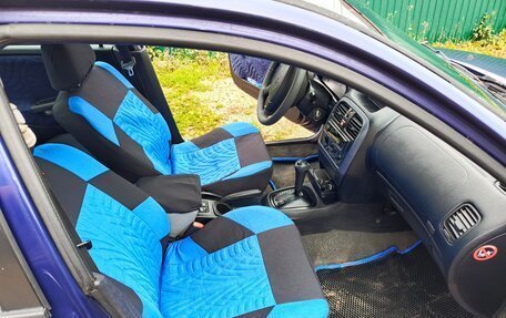 Mitsubishi Carisma I, 2002 год, 250 000 рублей, 18 фотография