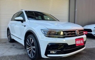 Volkswagen Tiguan II, 2019 год, 1 944 069 рублей, 1 фотография