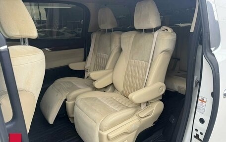 Toyota Alphard III, 2016 год, 3 600 000 рублей, 17 фотография