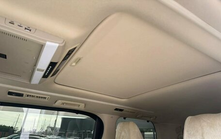 Toyota Alphard III, 2016 год, 3 600 000 рублей, 24 фотография