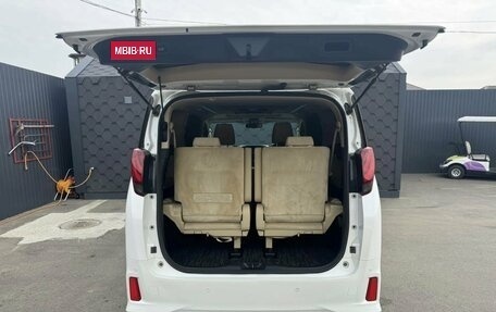 Toyota Alphard III, 2016 год, 3 600 000 рублей, 25 фотография