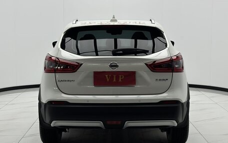 Nissan Qashqai, 2022 год, 1 940 000 рублей, 5 фотография