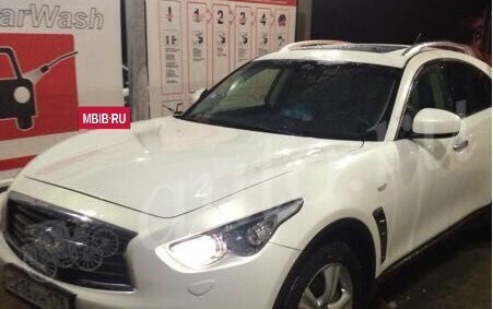Infiniti FX II, 2010 год, 1 495 000 рублей, 2 фотография