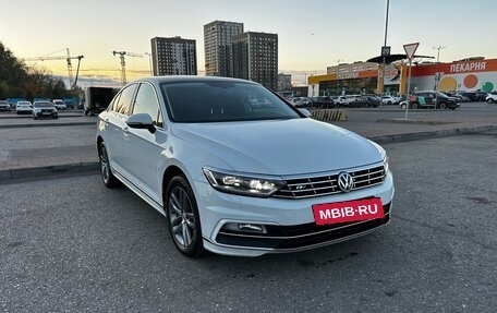 Volkswagen Passat B8 рестайлинг, 2017 год, 1 700 000 рублей, 3 фотография