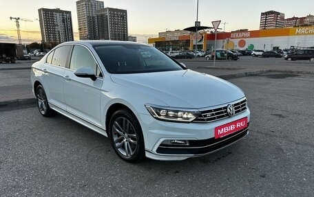 Volkswagen Passat B8 рестайлинг, 2017 год, 1 700 000 рублей, 4 фотография
