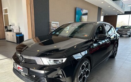Opel Astra, 2024 год, 2 250 000 рублей, 1 фотография