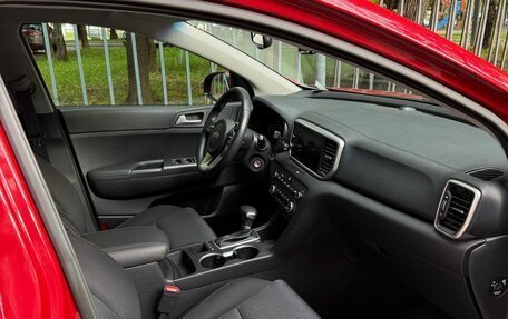 KIA Sportage IV рестайлинг, 2021 год, 2 800 000 рублей, 6 фотография