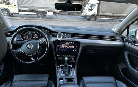 Volkswagen Passat B8 рестайлинг, 2017 год, 1 700 000 рублей, 11 фотография