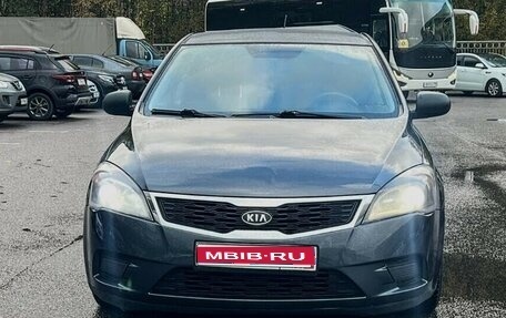 KIA cee'd I рестайлинг, 2012 год, 615 000 рублей, 1 фотография