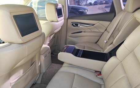 Infiniti M, 2011 год, 800 000 рублей, 9 фотография
