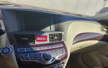 Infiniti M, 2011 год, 800 000 рублей, 10 фотография