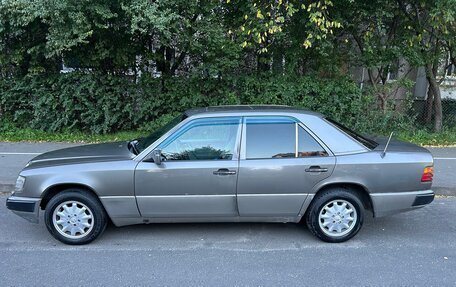 Mercedes-Benz W124, 1992 год, 270 000 рублей, 2 фотография