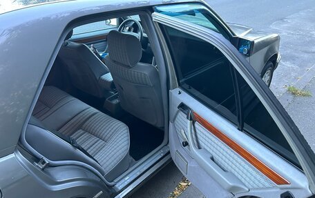 Mercedes-Benz W124, 1992 год, 270 000 рублей, 11 фотография