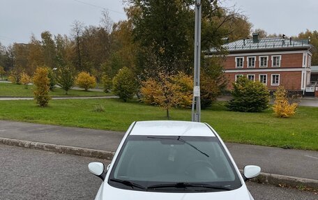 Hyundai Solaris II рестайлинг, 2016 год, 1 020 000 рублей, 11 фотография