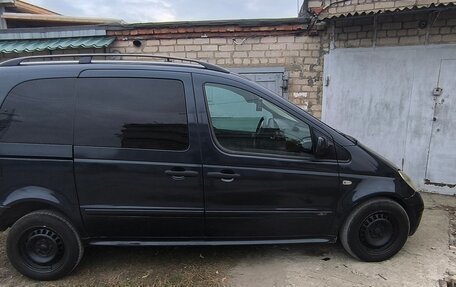Mercedes-Benz Vaneo, 2002 год, 450 000 рублей, 4 фотография