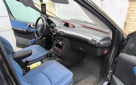 Mercedes-Benz Vaneo, 2002 год, 450 000 рублей, 8 фотография