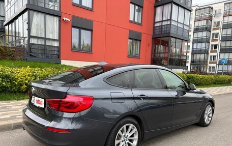 BMW 3 серия, 2018 год, 2 300 000 рублей, 4 фотография