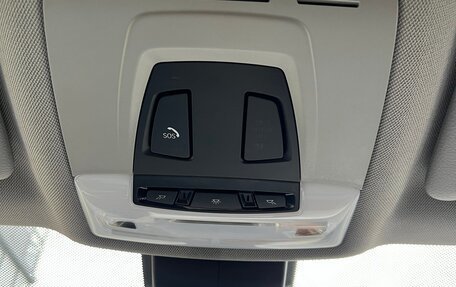 BMW 3 серия, 2018 год, 2 300 000 рублей, 28 фотография