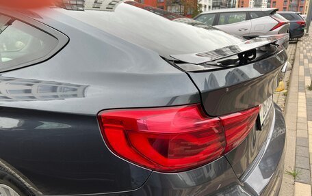 BMW 3 серия, 2018 год, 2 300 000 рублей, 34 фотография