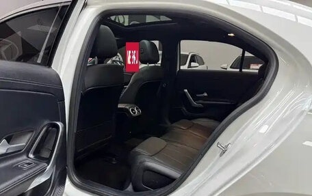 Mercedes-Benz A-Класс, 2023 год, 1 525 000 рублей, 8 фотография