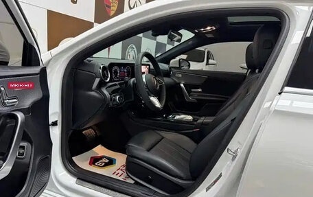 Mercedes-Benz A-Класс, 2023 год, 1 525 000 рублей, 19 фотография