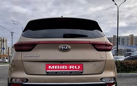 KIA Sportage IV рестайлинг, 2019 год, 2 100 000 рублей, 3 фотография