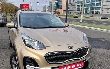 KIA Sportage IV рестайлинг, 2019 год, 2 100 000 рублей, 7 фотография