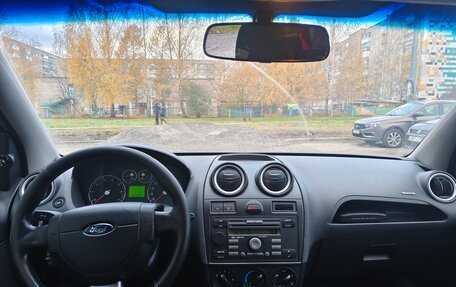 Ford Fiesta, 2006 год, 420 000 рублей, 7 фотография
