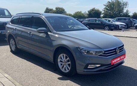 Volkswagen Passat B8 рестайлинг, 2023 год, 3 350 000 рублей, 5 фотография