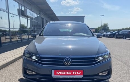 Volkswagen Passat B8 рестайлинг, 2023 год, 3 350 000 рублей, 6 фотография
