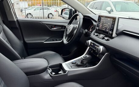 Toyota RAV4, 2020 год, 3 699 000 рублей, 18 фотография