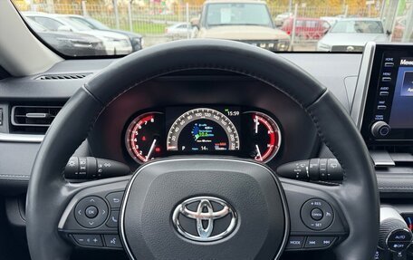 Toyota RAV4, 2020 год, 3 699 000 рублей, 8 фотография