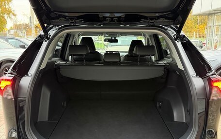 Toyota RAV4, 2020 год, 3 699 000 рублей, 23 фотография
