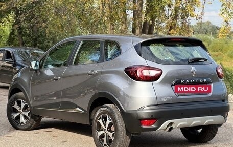 Renault Kaptur I рестайлинг, 2018 год, 1 550 000 рублей, 2 фотография