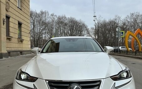 Lexus IS III, 2018 год, 2 250 000 рублей, 2 фотография