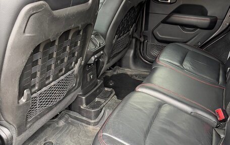 Jeep Wrangler, 2018 год, 4 350 000 рублей, 7 фотография