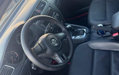 Volkswagen Jetta VI, 2014 год, 800 000 рублей, 8 фотография
