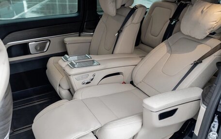 Mercedes-Benz V-Класс, 2026 год, 14 290 000 рублей, 32 фотография