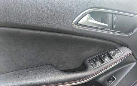Mercedes-Benz GLA, 2018 год, 2 678 000 рублей, 14 фотография