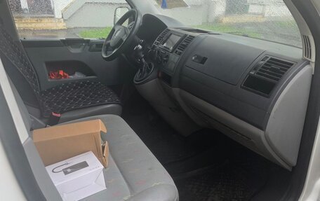 Volkswagen Transporter T5 рестайлинг, 2008 год, 1 250 000 рублей, 20 фотография
