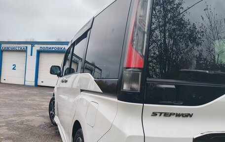 Honda Stepwgn IV, 2015 год, 1 799 000 рублей, 12 фотография