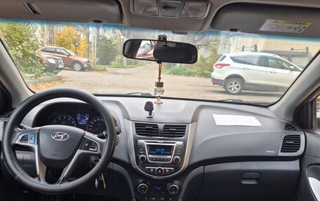 Hyundai Solaris II рестайлинг, 2016 год, 480 000 рублей, 9 фотография