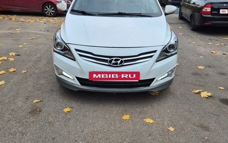 Hyundai Solaris II рестайлинг, 2016 год, 480 000 рублей, 3 фотография