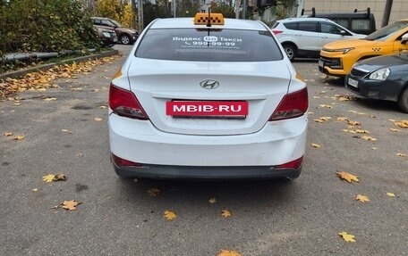 Hyundai Solaris II рестайлинг, 2016 год, 480 000 рублей, 8 фотография
