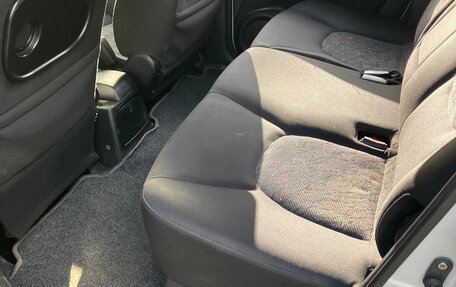 Hyundai Matrix I рестайлинг, 2002 год, 200 000 рублей, 14 фотография